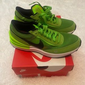 New Nike Waffle One Sneakers
